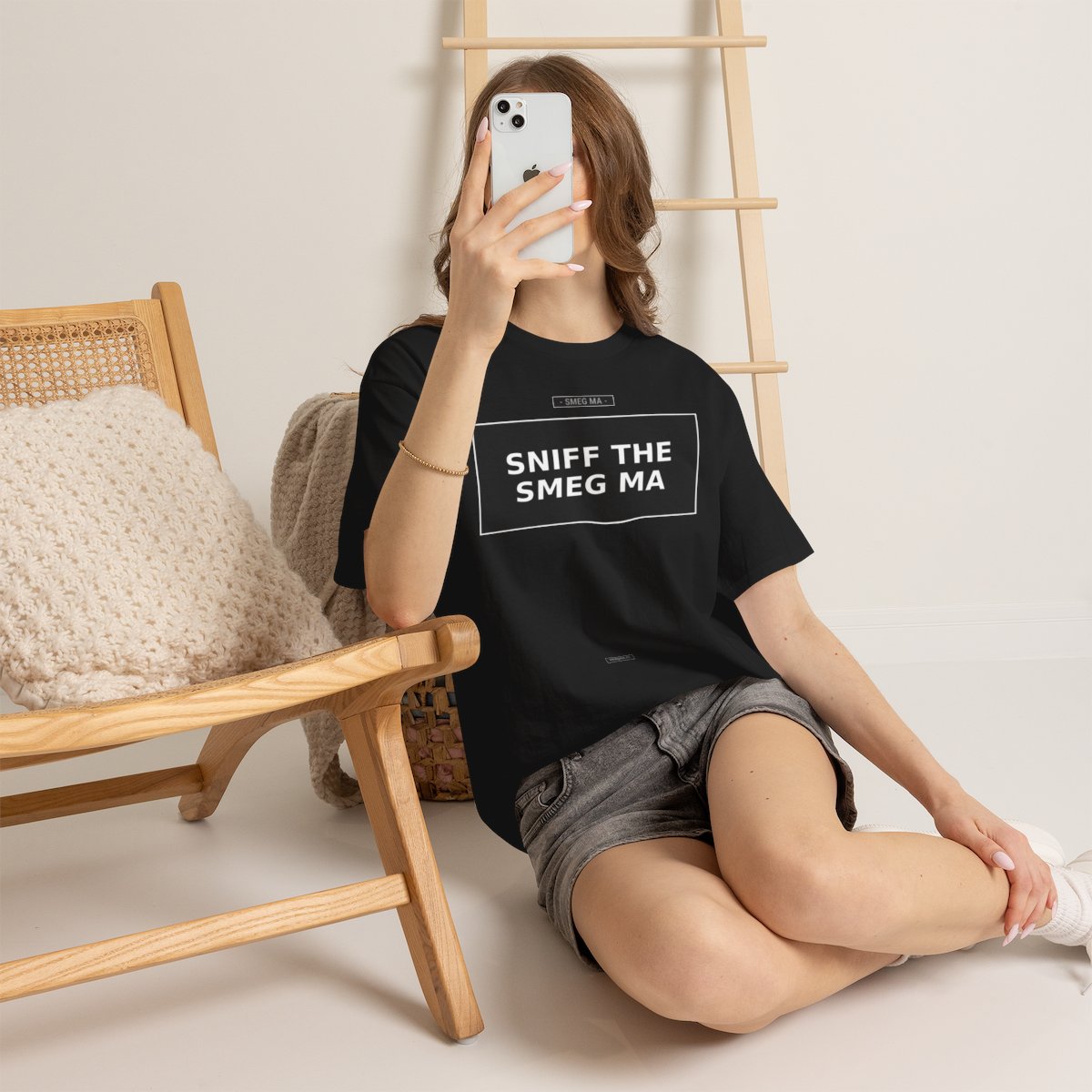 SNIFF THE SMEG MA T-Shirt - Image 5