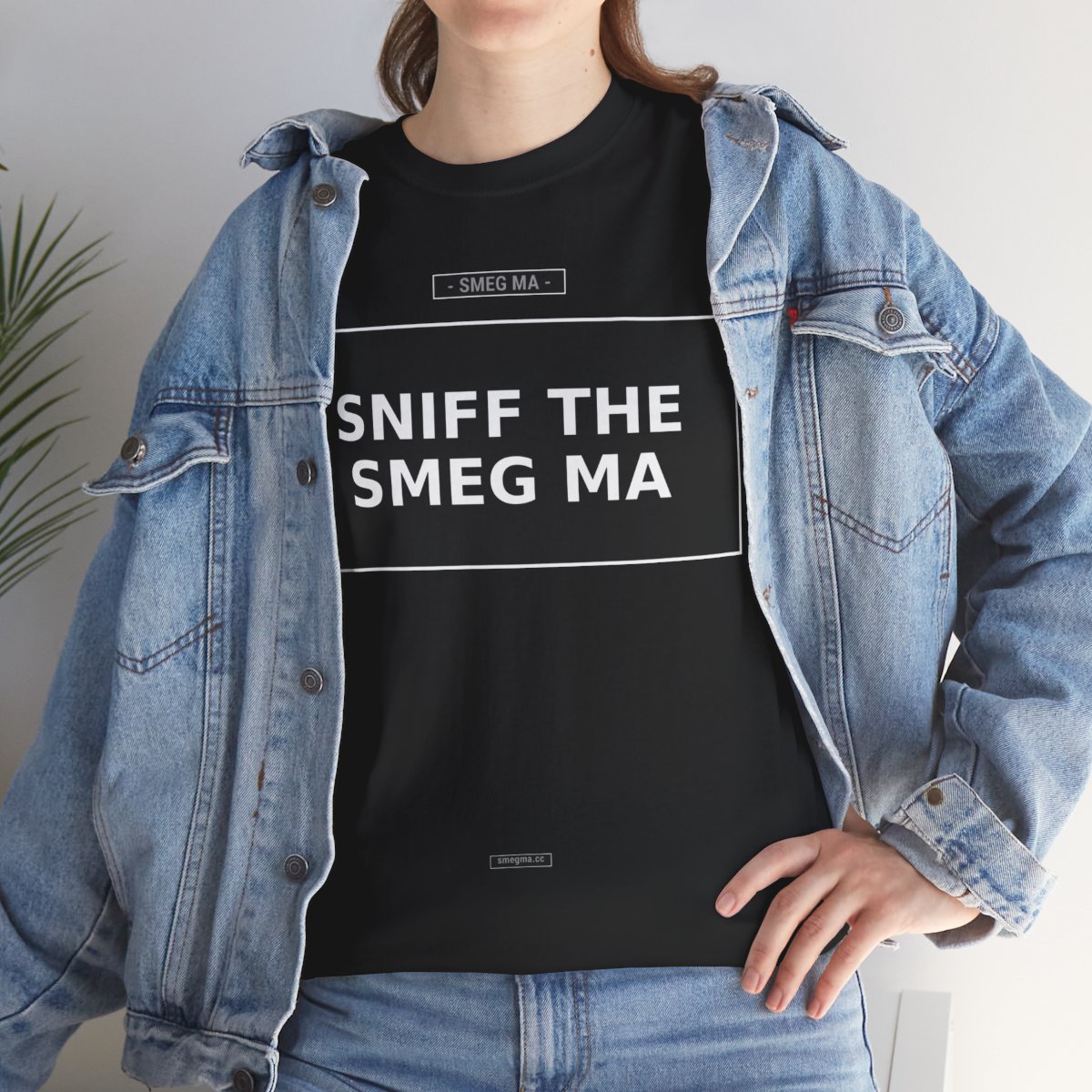 SNIFF THE SMEG MA T-Shirt - Image 4